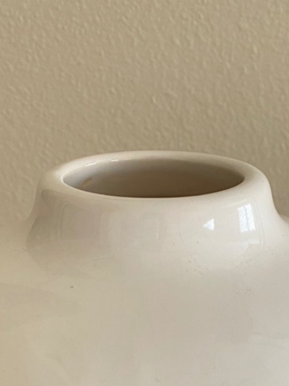 Vase - Picture 2 of 6